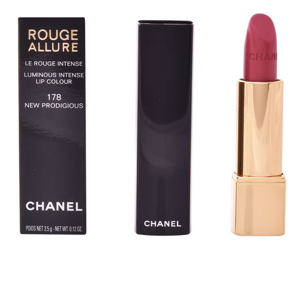 Lipstick Rouge Allure ChanelBath & BeautyBigbuybeauty, hair / beauty, natural cosmetics28.08beauty, hair / beauty, natural cosmeticsBath & BeautyLipstick Rouge Allure ChanelLipstick Rouge Allure Chanel - Premium Bath & Beauty from Bigbuy - Just CHF 28.08! Shop now at Maria Bitonti Home Decor