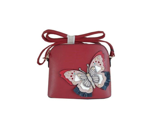 Alexis - RedHandbagsMagenta MedusaButterfly, Pink124.42Butterfly, PinkHandbagsAlexis - RedAlexis - Red - Premium Handbags from Magenta Medusa - Just CHF 124.42! Shop now at Maria Bitonti Home Decor