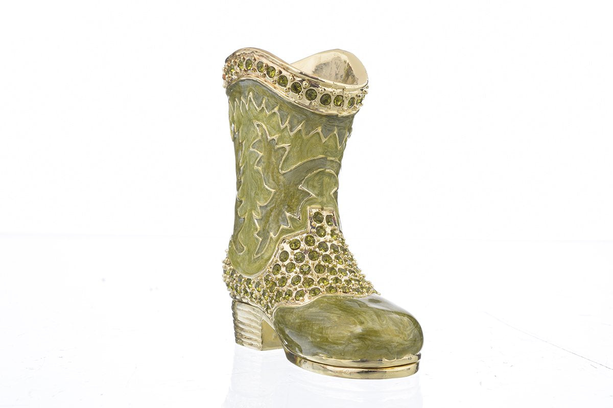 Green Musketeer ShoeHome DecorOrchid Menoetius2018 Collection, Animal, Faberge, FaireJune2023, Green Shoe, Keren Kopal, Musketeer, trinket box49.872018 Collection, Animal, Faberge, FaireJune2023, Green Shoe, Keren Kopal, Musketeer, trinket boxHome DecorGreen Musketeer ShoeGreen Musketeer Shoe - Premium Home Decor from Orchid Menoetius - Just CHF 49.87! Shop now at Maria Bitonti Home Decor