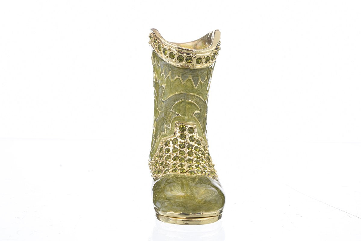 Green Musketeer ShoeHome DecorOrchid Menoetius2018 Collection, Animal, Faberge, FaireJune2023, Green Shoe, Keren Kopal, Musketeer, trinket box49.872018 Collection, Animal, Faberge, FaireJune2023, Green Shoe, Keren Kopal, Musketeer, trinket boxHome DecorGreen Musketeer ShoeGreen Musketeer Shoe - Premium Home Decor from Orchid Menoetius - Just CHF 49.87! Shop now at Maria Bitonti Home Decor