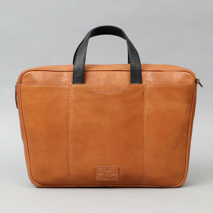 Hogan Leather BriefcaseBags & WalletsCyan BeechBrown, Luggage and bags, Product128.90Brown, Luggage and bags, ProductBags & WalletsHogan Leather BriefcaseHogan Leather Briefcase - Premium Bags & Wallets from Cyan Beech - Just CHF 128.90! Shop now at Maria Bitonti Home Decor