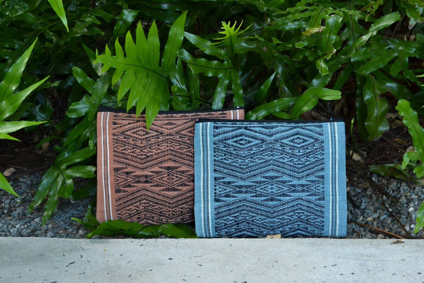 Ocean Tribal ClutchClutchesAriel_info_laos-village-artisans, Clutches, Cortina, meta-related-collection-clutches28.01_info_laos-village-artisans, Clutches, Cortina, meta-related-collection-clutchesClutchesOcean Tribal ClutchOcean Tribal Clutch - Premium Clutches from Ariel - Just CHF 28.01! Shop now at Maria Bitonti Home Decor