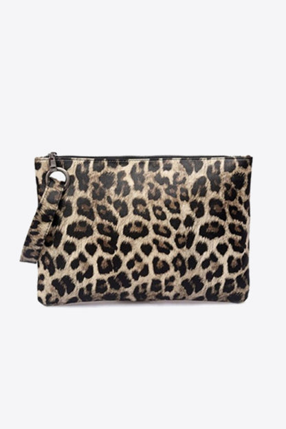 Leopard Vegan Leather ClutchWomen's ClothingSky ThistleShipping Delay 01/13/2023 - 01/31/202326.51Shipping Delay 01/13/2023 - 01/31/2023Women's ClothingLeopard Vegan Leather ClutchLeopard Vegan Leather Clutch - Premium Women's Clothing from Sky Thistle - Just CHF 26.51! Shop now at Maria Bitonti Home Decor