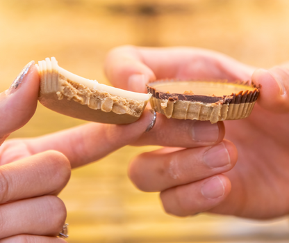 Mylk Chocolate Pumpkin Seed Butter CupsFood & BeverageBronze Tethysallergy-friendly, chocolate, vegan, vegan chocolate23.23allergy-friendly, chocolate, vegan, vegan chocolateFood & BeverageMylk Chocolate Pumpkin Seed Butter CupsMylk Chocolate Pumpkin Seed Butter Cups - Premium Food & Beverage from Bronze Tethys - Just CHF 23.23! Shop now at Maria Bitonti Home Decor