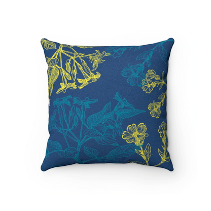 Blooming Floral Double Sided Faux Suede Cushion - 4 SizesHome DecorYellow Pandoracushion, Home & Living, home decor, living room, pillow, Pillows & Covers, sofa cushion26.38cushion, Home & Living, home decor, living room, pillow, Pillows & Covers, sofa cushionHome DecorBlooming Floral Double Sided Faux Suede Cushion - 4 SizesBlooming Floral Double Sided Faux Suede Cushion - 4 Sizes - Premium Home Decor from Yellow Pandora - Just CHF 26.38! Shop now at Maria Bitonti Home Decor